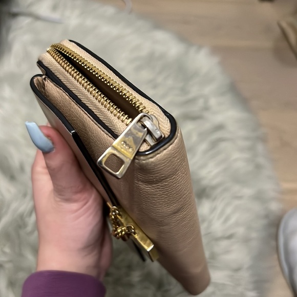 Authentic Chloe Preloved Wallet - Picture 9 of 9